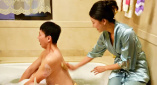 丝袜美女被出水一区